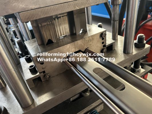 คุณภาพ  Customizable Shutter Door Roll Forming Machine For Your Unique Manufacturing Needs โรงงาน