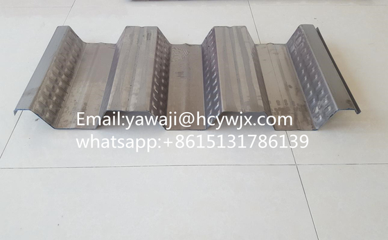 แม่นยํา คุณภาพดี Decking เหล็กแผ่นพื้น Deck Roll การสร้างเครื่องจักรทําอัตโนมัติ