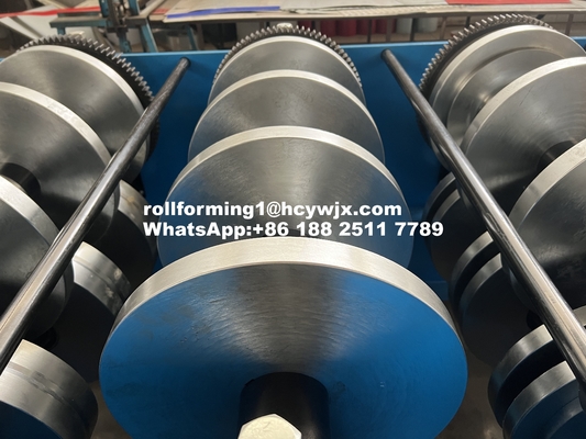 T153-40L-840 เครื่องปั้นม้วนพื้นโลหะความเร็วสูง