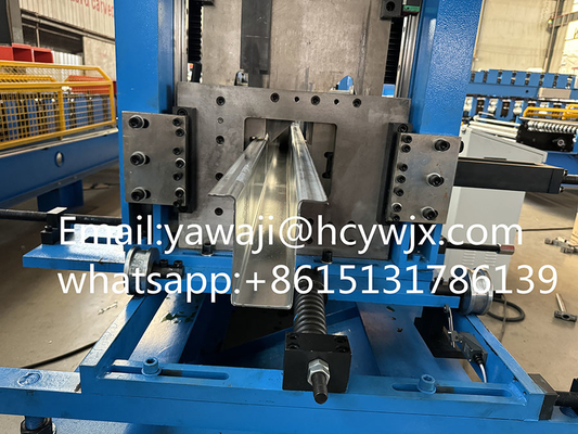เครื่องตัดไฮดรอลิกเหล็กเหล็กกระปุก OMEGA Purlin Roll Forming Machine With CE