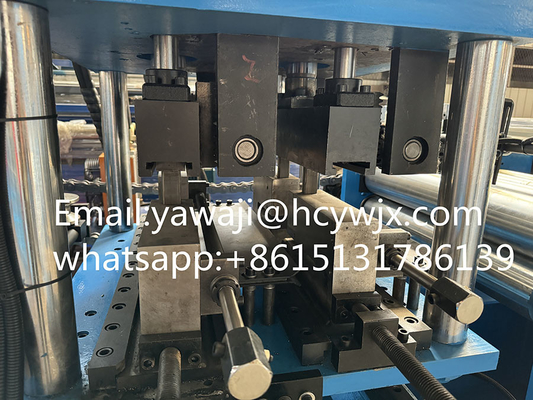 เครื่องตัดไฮดรอลิกเหล็กเหล็กกระปุก OMEGA Purlin Roll Forming Machine With CE