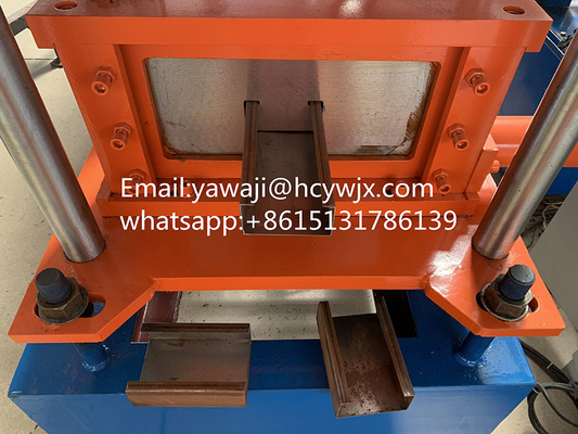 PLC การควบคุม C Purlin รอลล์เครื่องปั้น