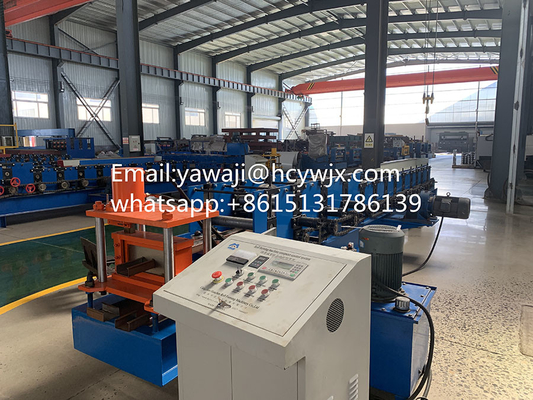 PLC การควบคุม C Purlin รอลล์เครื่องปั้น