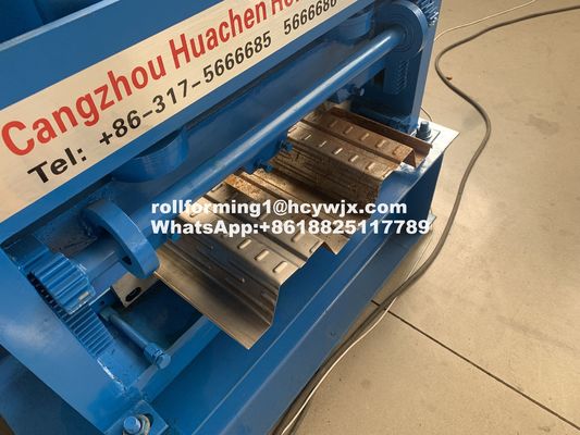 เครื่องขึ้นรูปม้วนดาดฟ้าเหล็ก CE 1mm , เครื่องรีดขึ้นรูปเย็น 850mm