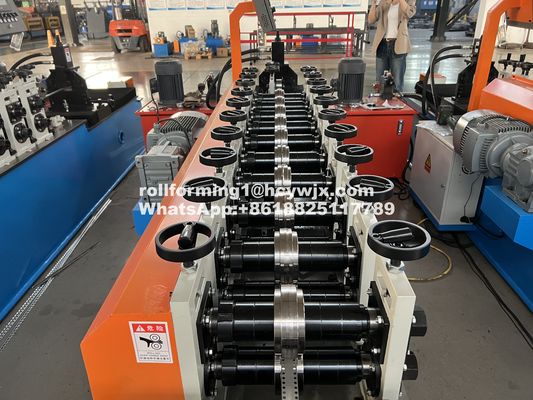 380v 50hz 3 Phase Stud และ Track Roll Forming Machine สําหรับสอยเหล็ก