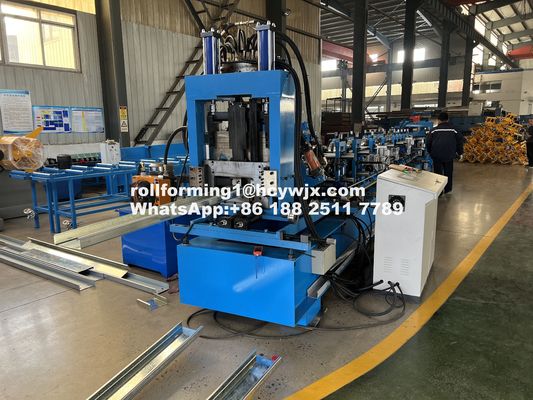 อัตโนมัติ อัตโนมัติ CZ Purlin Roll Forming Machine 1.2-1.8mm 11 7.5KW พลังงาน 10-15m/min ความเร็ว