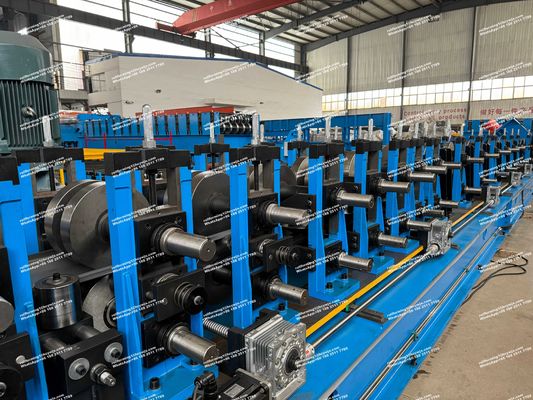 CZU M4Z/M4C Purlins Roll Forming Machine การเปลี่ยนขนาดโปรไฟล์หนึ่งคลิก