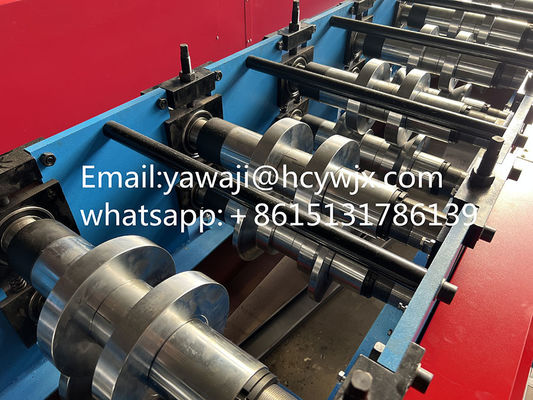 C เครื่องปั้นม้วน Purlin กับการสลับง่าย