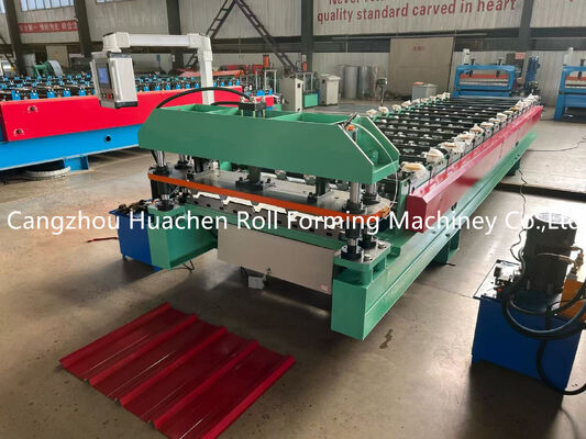15-20m/min ความเร็ว 0.3-0.6mm ความหนาของวัสดุ Chain Drive Roofing Sheet Roll Forming Machine สําหรับกระเบื้องโลหะและแผ่นหลังคา