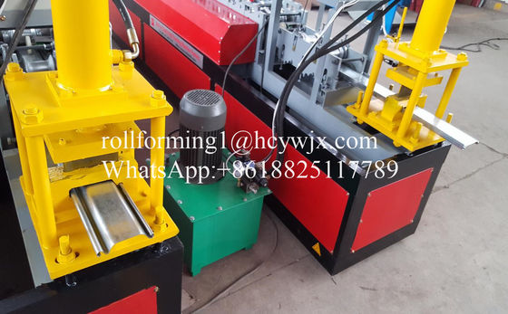 สายการผลิตกรอบเครื่องขึ้นรูปม้วนประตูเหล็กเย็น