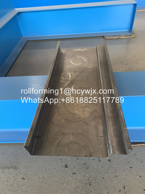 เครื่องทำกรอบประตูเหล็ก