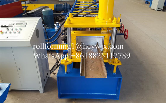 กรอบหน้าต่างโลหะ PLC 0.8mm เครื่องทำกรอบประตูเหล็ก