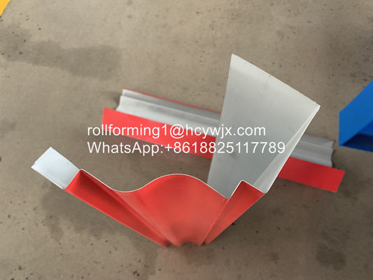 PPGI 0.3 มม. 10 ม. / นาทีเครื่องขึ้นรูปรางน้ำ