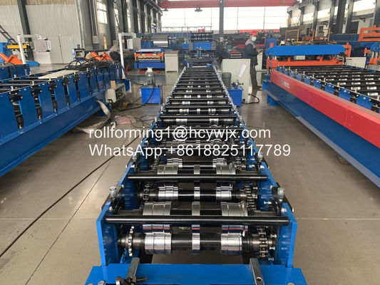 Cr12 0.7 มม. ล็อคตัวเอง 400 มม. แผ่นหลังคาม้วนขึ้นรูปเครื่อง